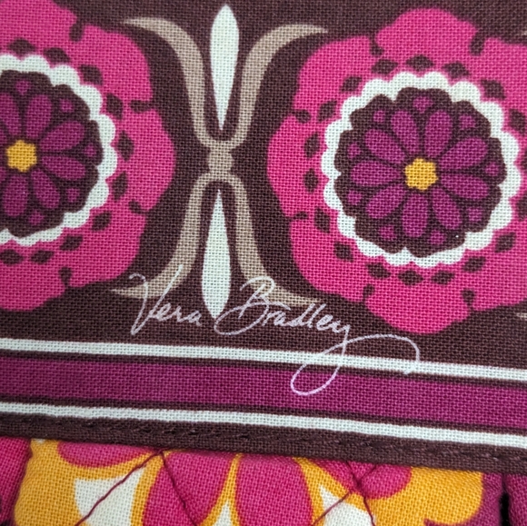 Vera Bradley Carnaby Bucket Bag Retired - Picture 2 of 8